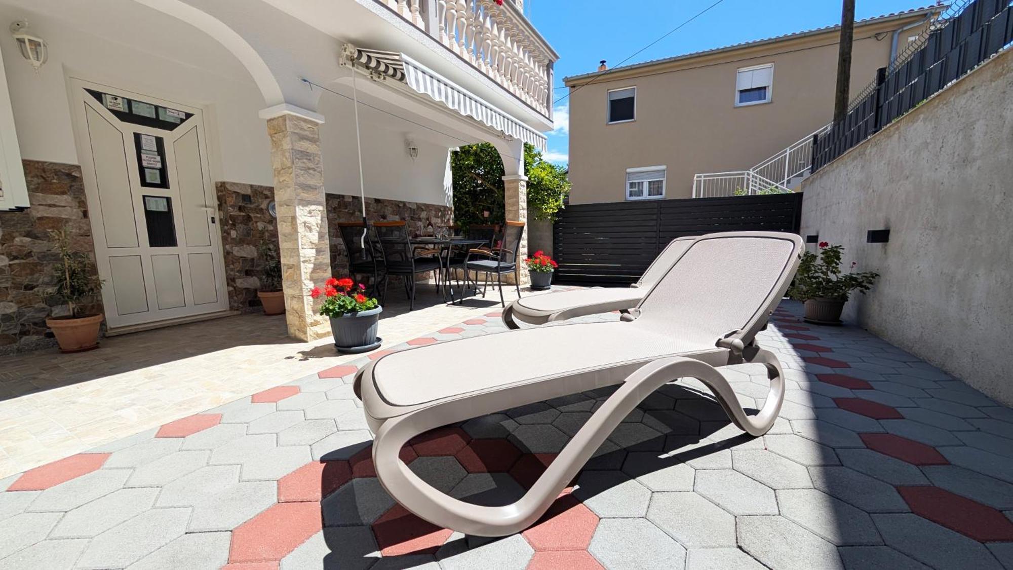 Modern 3Br Apartments In Zadar With Balcony Or Terrace, Free Parking & Ac 客房 照片