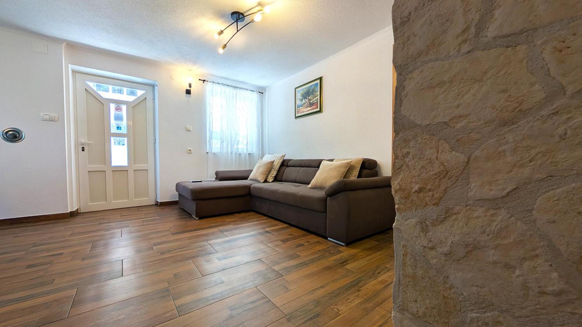 Modern 3Br Apartments In Zadar With Balcony Or Terrace, Free Parking & Ac 客房 照片