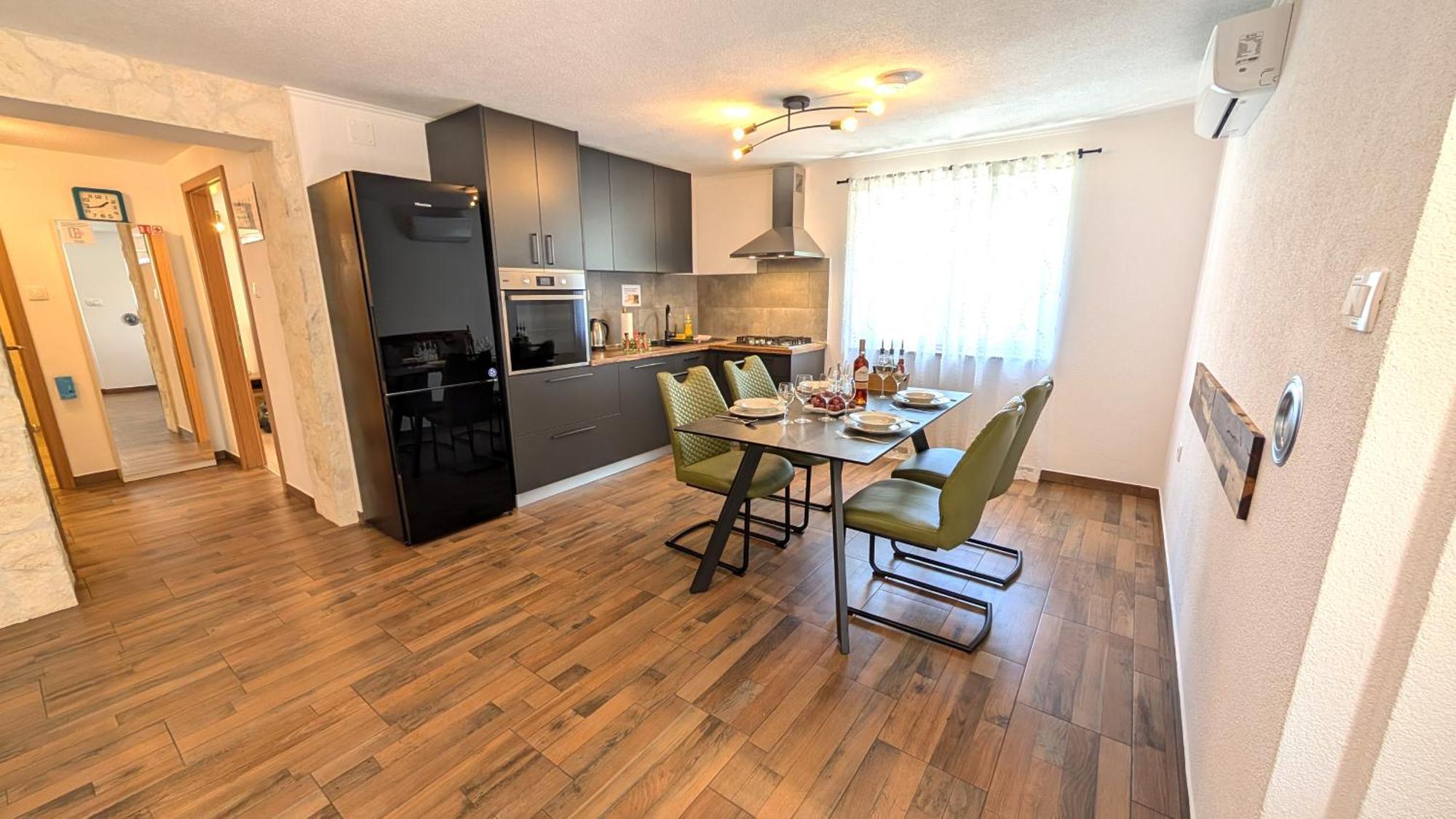Modern 3Br Apartments In Zadar With Balcony Or Terrace, Free Parking & Ac 外观 照片